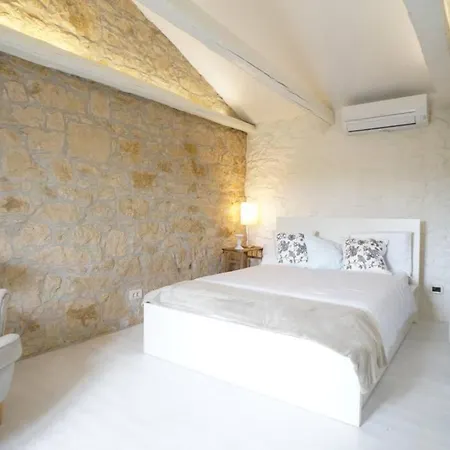 Feriehus Alisia, Wunderschoenes Natursteinhaus Bei Porec, Istrien, Kroatien Vranje Selo